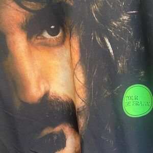Frank Zappa Tour de Frank Concert Graphic T-Shirt w/City Listing Back Hit. XL